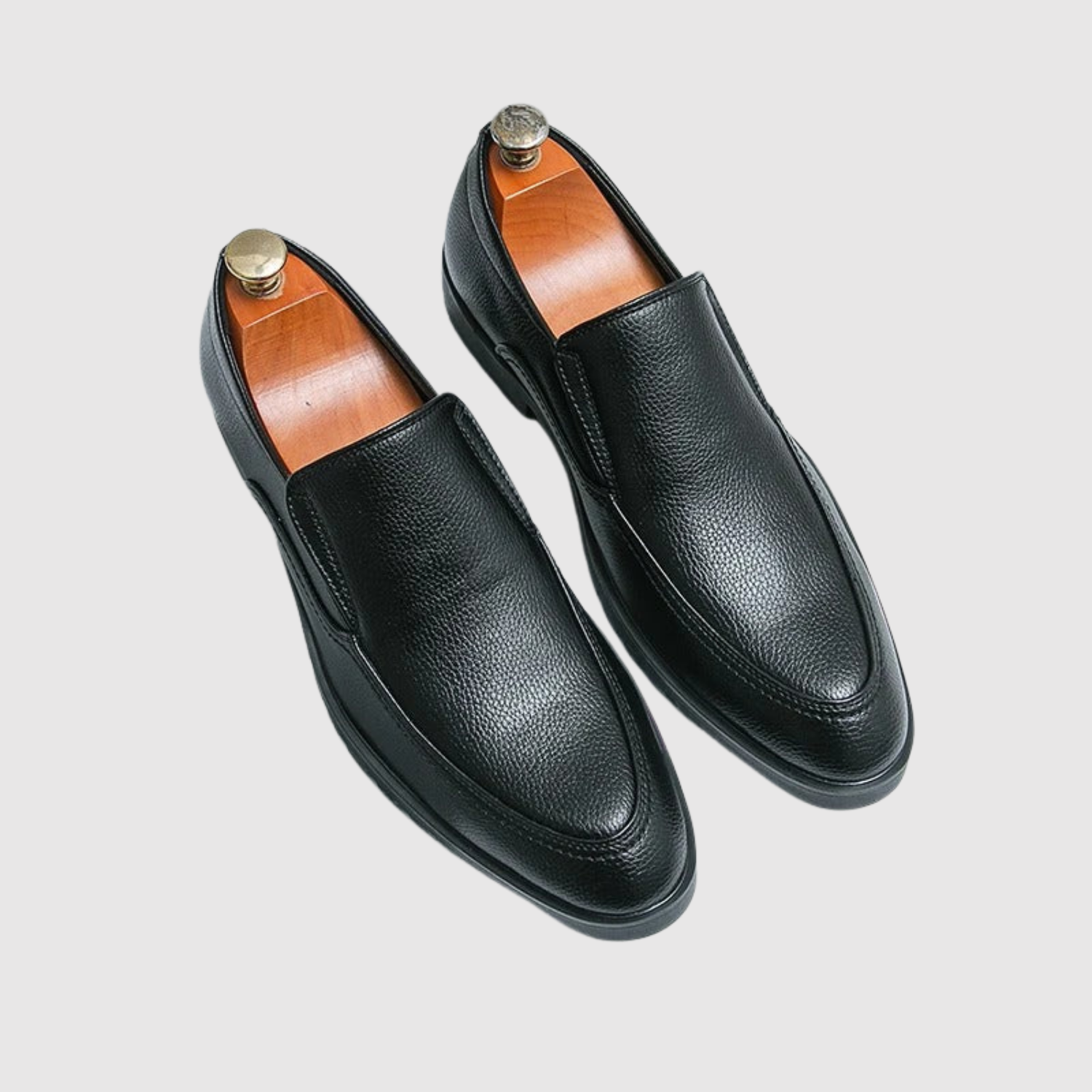 Viktor – Klasyczne męskie buty slip-on ze skóry