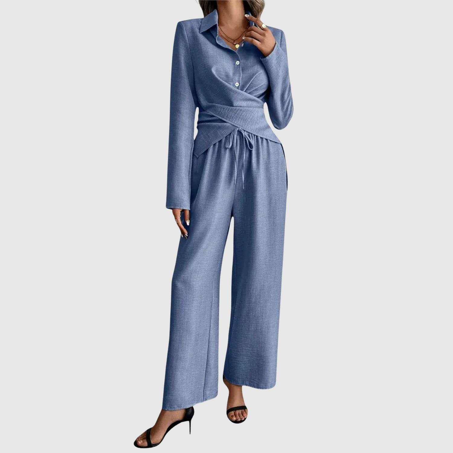 Natálie – Elegancki komplet z wiązaną bluzką i spodniami