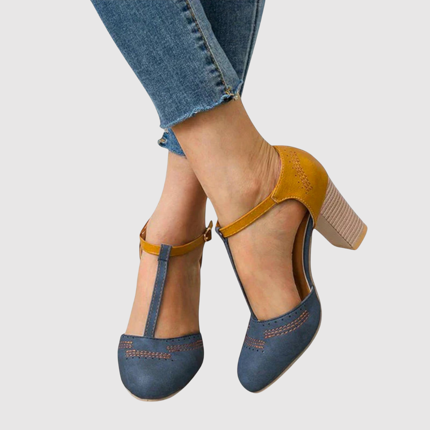 Teodora - Klasyczne szpilki z paskiem