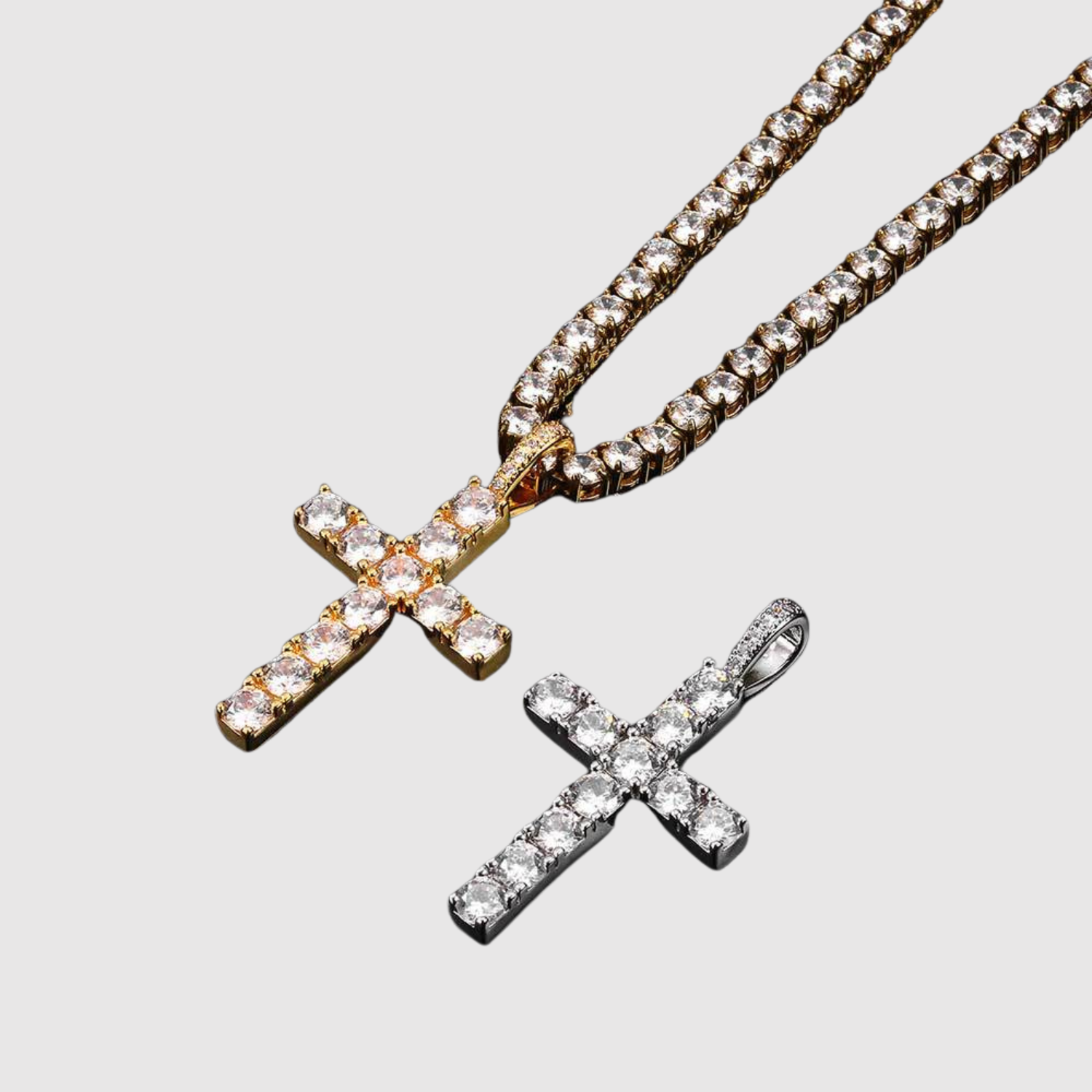 Amélie – Elegancka złota naszyjnik z krzyżem z moissanitu