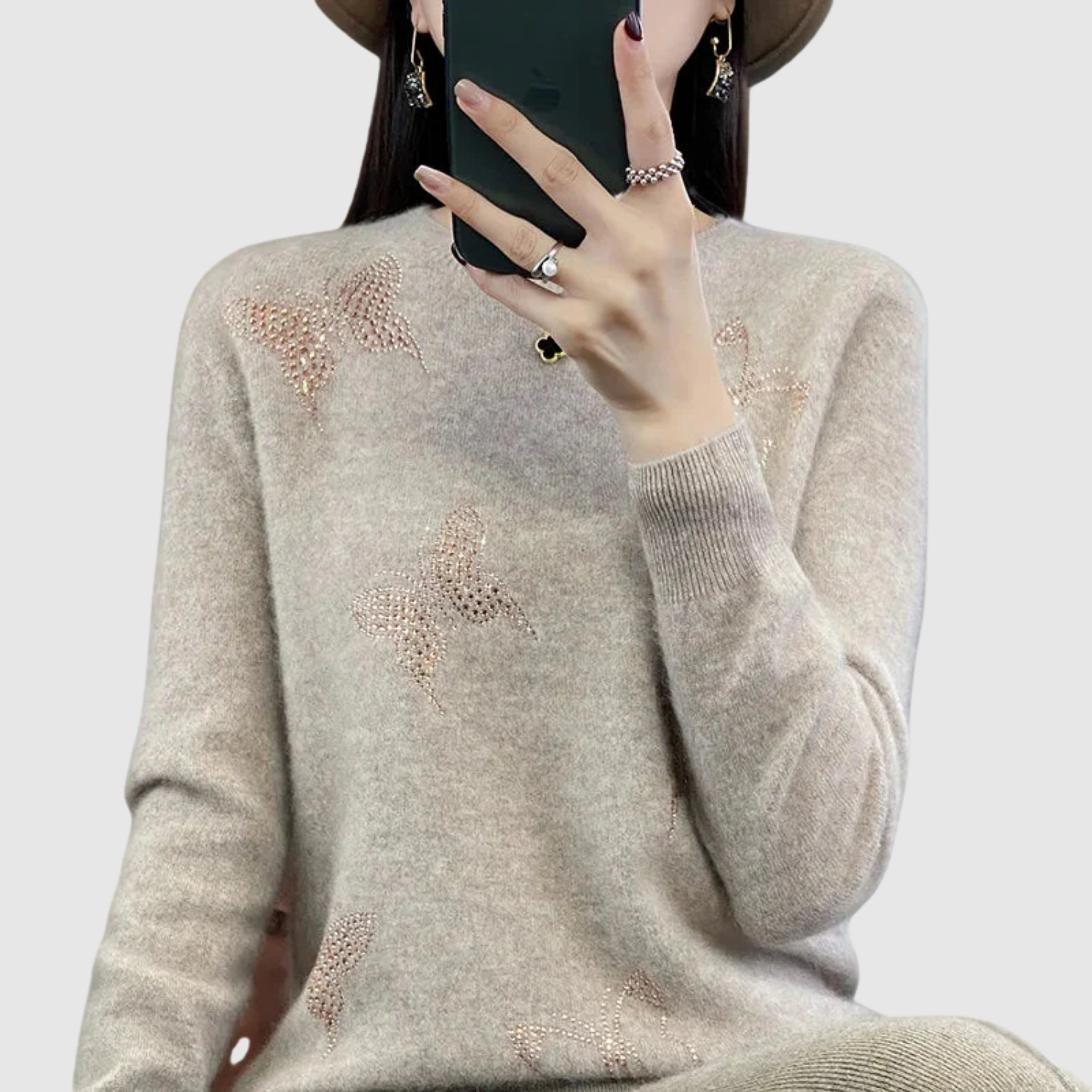 Nora – Sweter pleciony z subtelnym wzorem gwiazdy