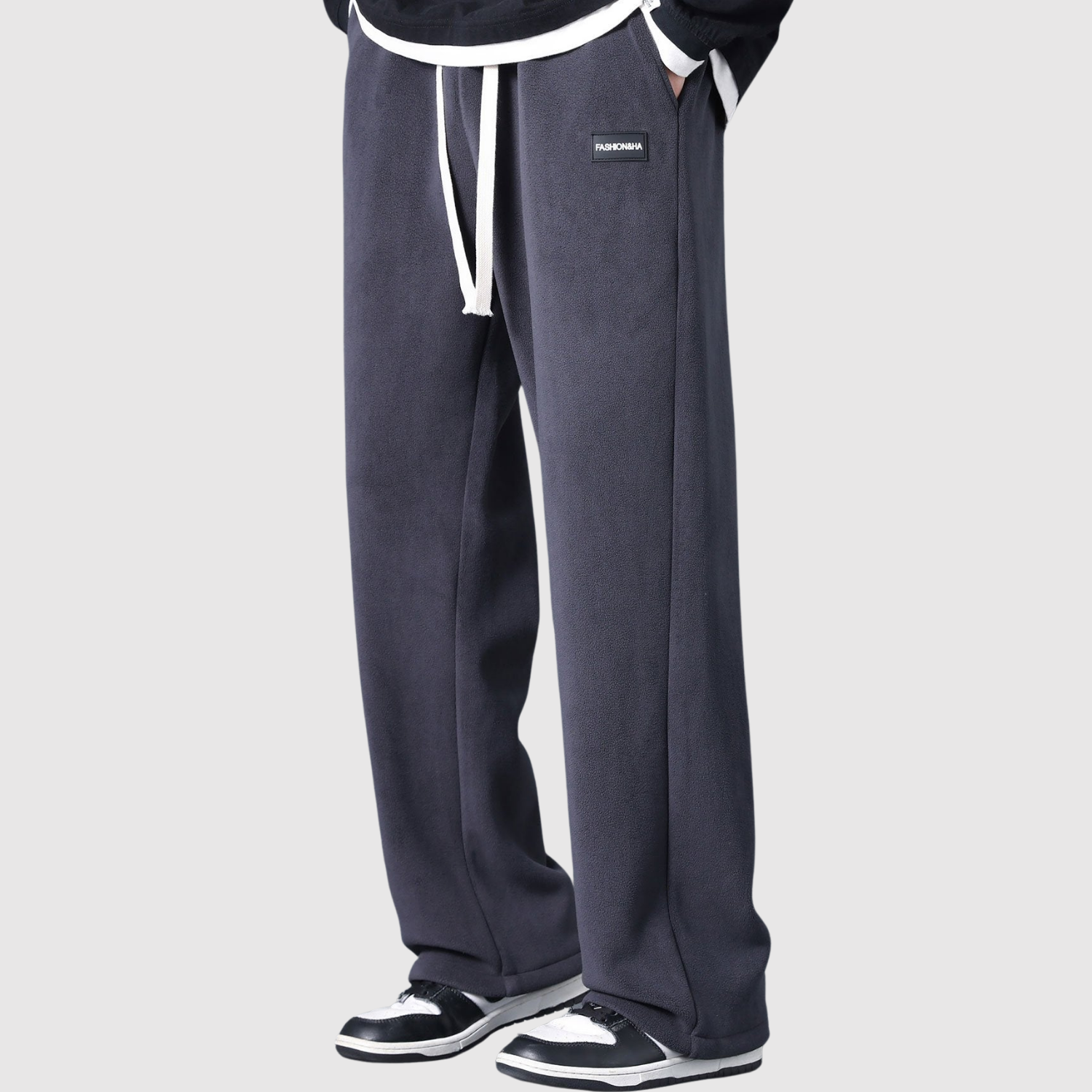 Denis – Spodnie dresowe o prostym kroju i minimalistycznym stylu