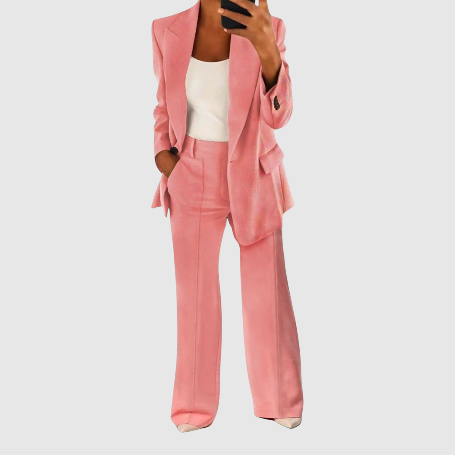 Natálie – Klasyczny kombinezon z nowoczesnym krojem