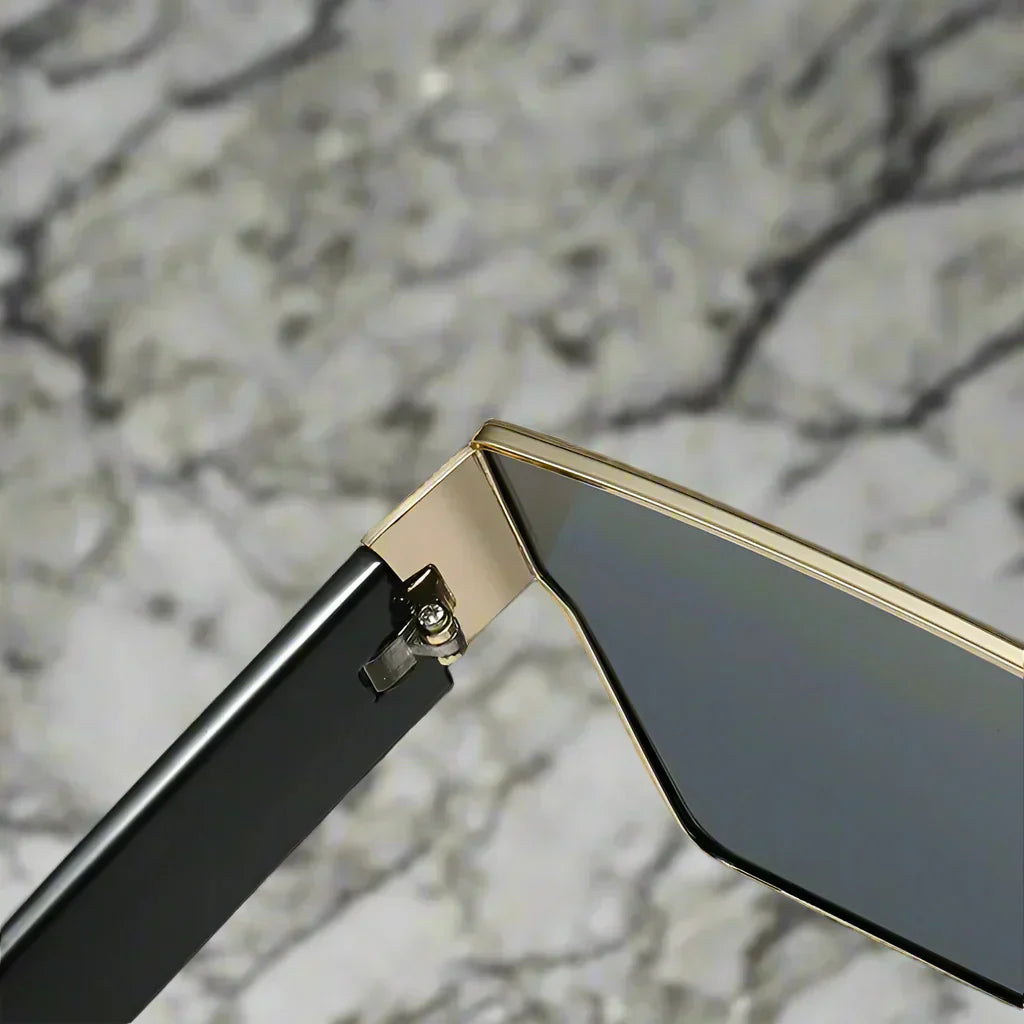 Alex – Okulary przeciwsłoneczne shield z metalicznym wykończeniem