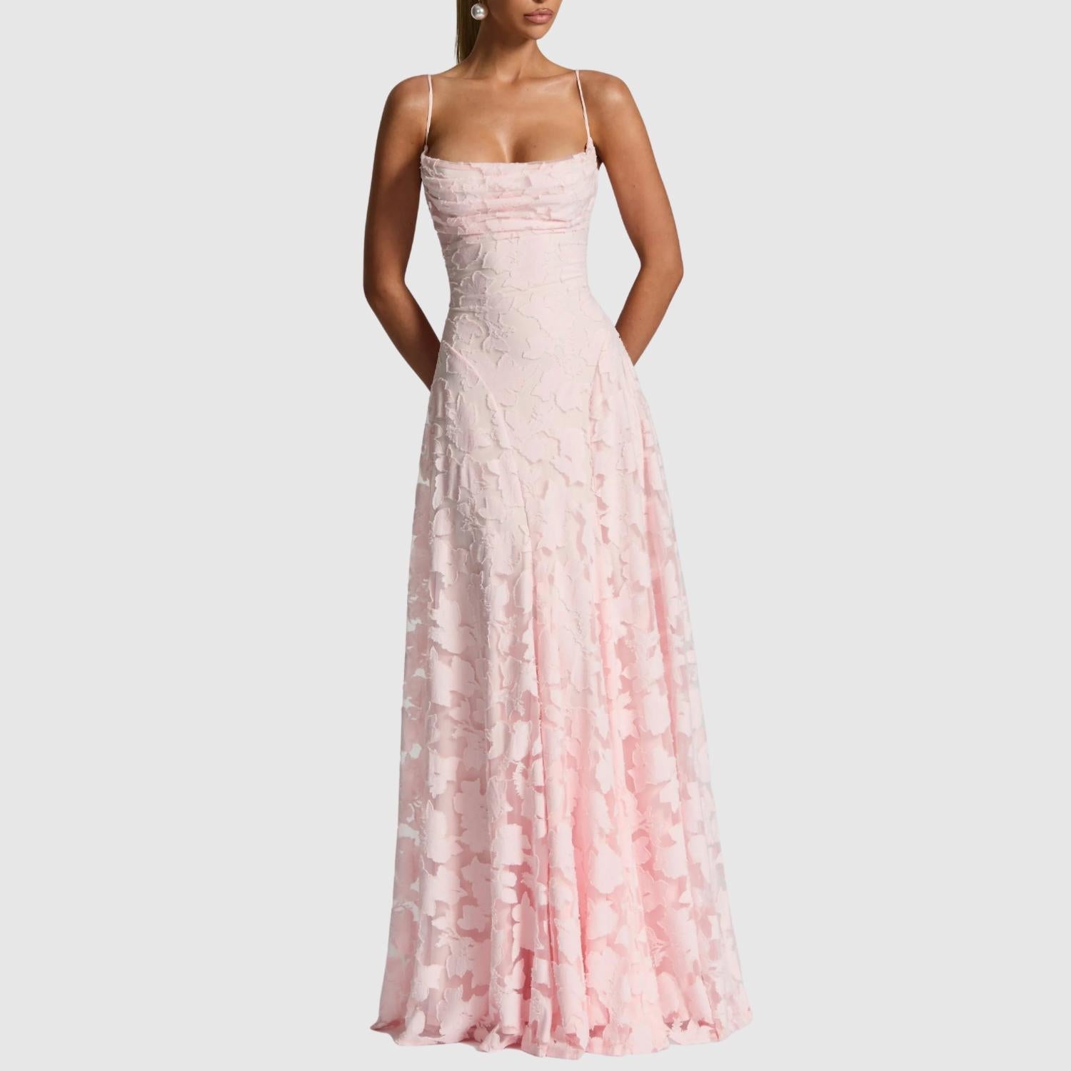 Eliška - Elegancka sukienka wieczorowa z efektownym tyłem